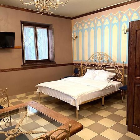 Апартаменти На Вул. Лесі Українки 19/4 إلفيف المظهر الخارجي الصورة